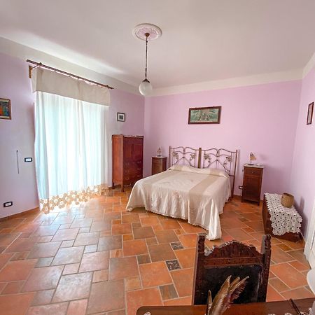 Palazzo Pascale Bed & Breakfast Casal Sottano Bagian luar foto