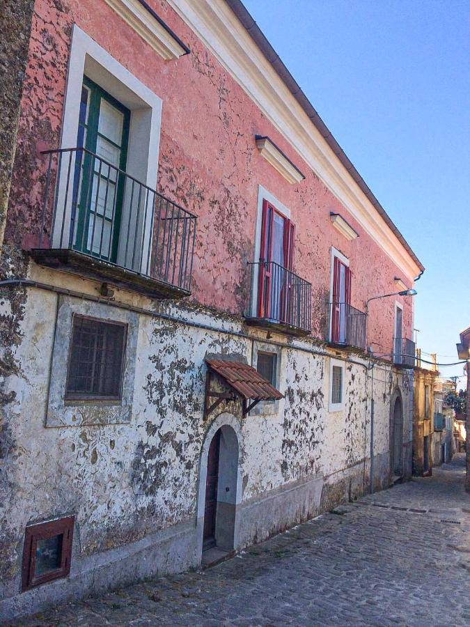 Palazzo Pascale Bed & Breakfast Casal Sottano Bagian luar foto