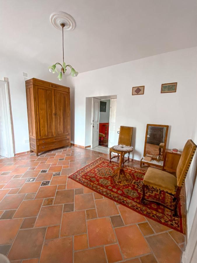 Palazzo Pascale Bed & Breakfast Casal Sottano Bagian luar foto
