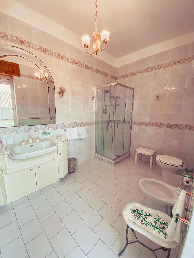 Palazzo Pascale Bed & Breakfast Casal Sottano Bagian luar foto